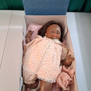 Vtg 1977 Madame Alexander, Sleepy Eye Baby Doll 19"